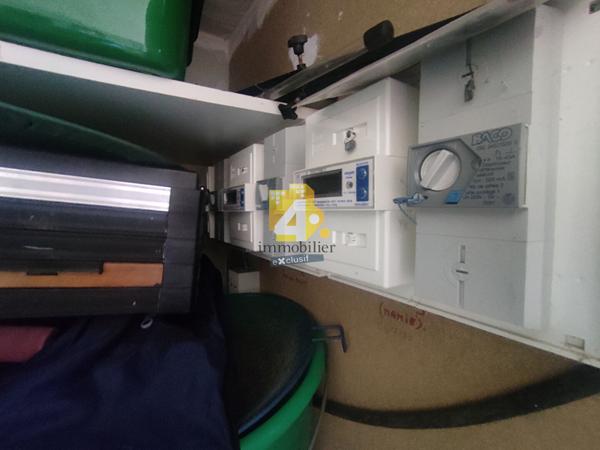 Maison - 8 pièces - 250 m²