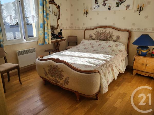 maison à vendre  24 pièces - 630 m2 BEAUMONT LE ROGER - 27