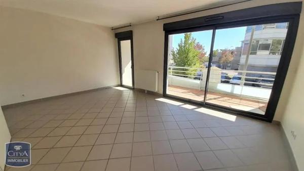 Appartement à louer 3 pièces 80.72m² Dijon (21000)