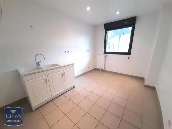 Appartement à louer 3 pièces 80.72m² Dijon (21000)