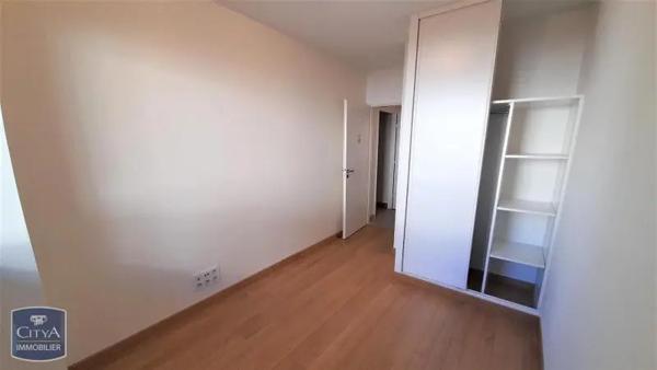 Appartement à louer 3 pièces 80.72m² Dijon (21000)