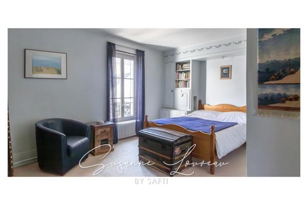 Habitation ancienne allie emplacement de choix et potentiel à révéler