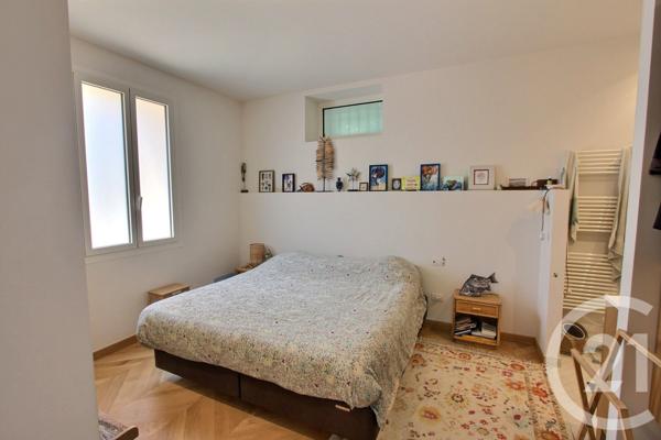 Appartement F4 à vendre  5 pièces - 104,69 m2 CAP D AIL - 06