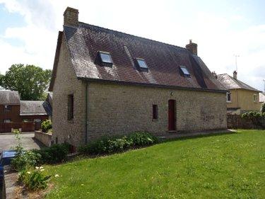 Maison à vendre à Parcé en Ille-et-Vilaine (35210), ref : 036/810 Bourg
