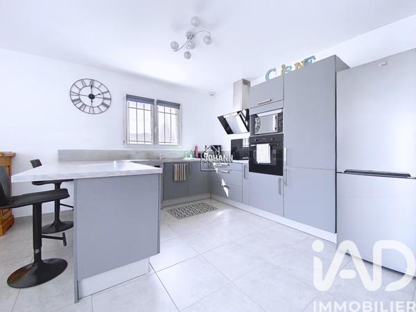 Maison à vendre 5 pièces 97 m² Vaison-la-Romaine