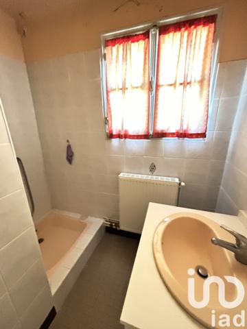 Maison 5 pièces de 75 m² à Saint-Didier-sous-Aubenas (07200)