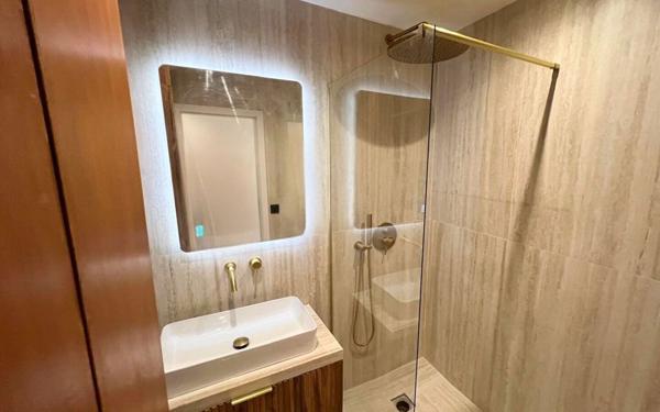 Appartement à vendre    3 pièces • 67 m2 Boulogne-Billancourt