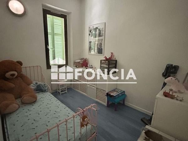 Location Appartement 3 pièces 43.92 m² - 48 RUE MARIE THERESE Toulon 83000