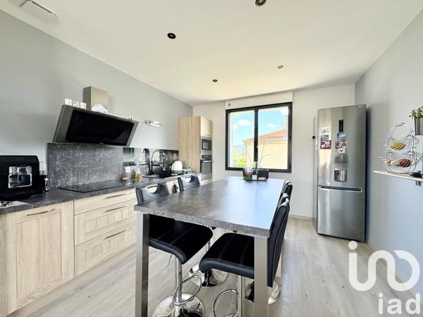 Maison à vendre 5 pièces 147 m² Tournon-sur-Rhône