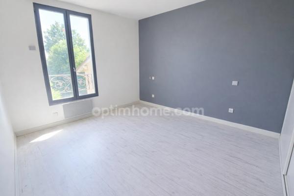 LIVRY-GARGAN – T2 SANS TRAVAUX – FORT POTENTIEL (T3 POSSIBLE)