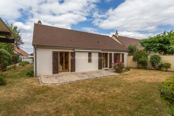 Vente                                                      Maison
                        
                     4 pièces                      89 m2                     à Montlhéry
