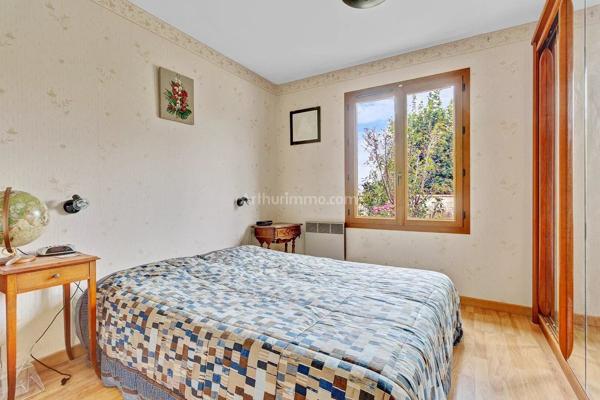 Vente                                                      Maison
                        
                     4 pièces                      89 m2                     à Montlhéry