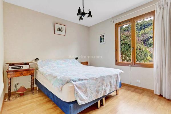 Vente                                                      Maison
                        
                     4 pièces                      89 m2                     à Montlhéry