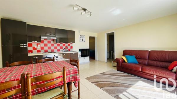 Maison traditionnelle 7 pièces de 191 m² à Sanary-sur-Mer (83110)