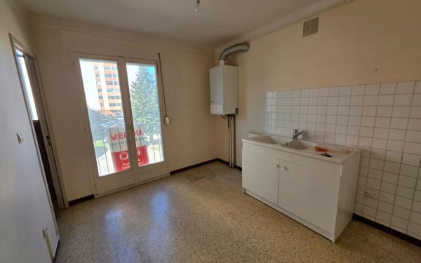 Appartement à vendre    3 pièces • 65 m2 Avignon