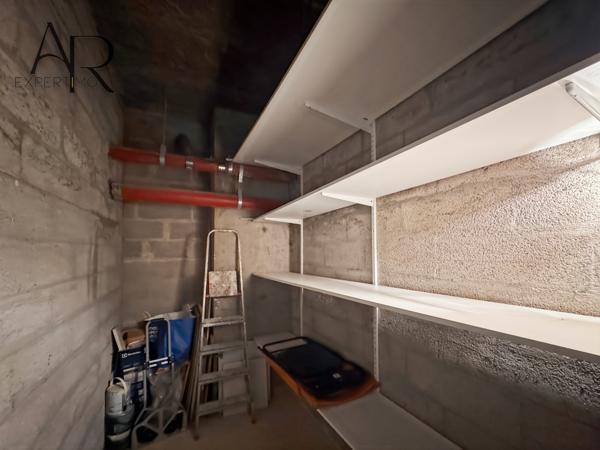 Suresnes (92150) STUDIO / PARKING / CAVE - SURESNES