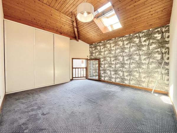 PETITES COPRO - T5 DUPLEX - 125 M2 - 4 CHAMBRES (AVEC SUITE) - C