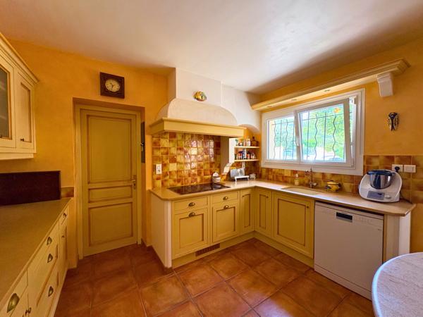 Puget (84360) Magnifique maison de 144m² au pied du Luberon