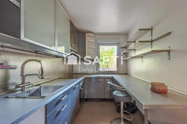 3 chambres, terrasse et transports à pied