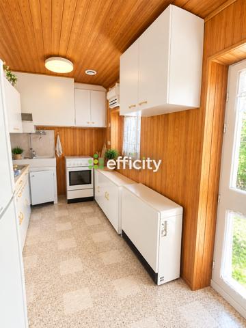 Appartement
         2 pièces
        - 45 m² Exclusivité 95 000 € *