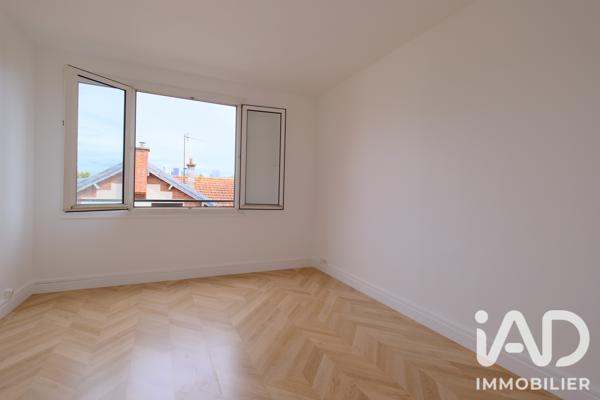 Appartement à vendre 3 pièces 72,09 m² Suresnes