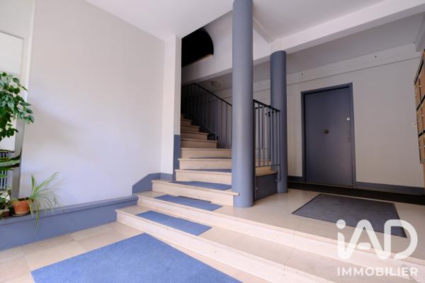 Appartement à vendre 3 pièces 72,09 m² Suresnes