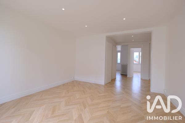 Appartement à vendre 3 pièces 72,09 m² Suresnes