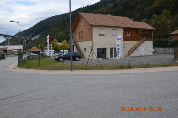 Monestier-de-Clermont (38650) BÂTIMENT artisanal + APPARTEMENT T5 + PARKINGS