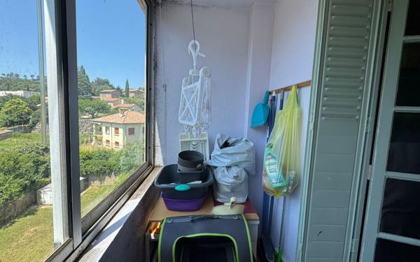 Appartement à vendre    3 pièces •  Bessèges