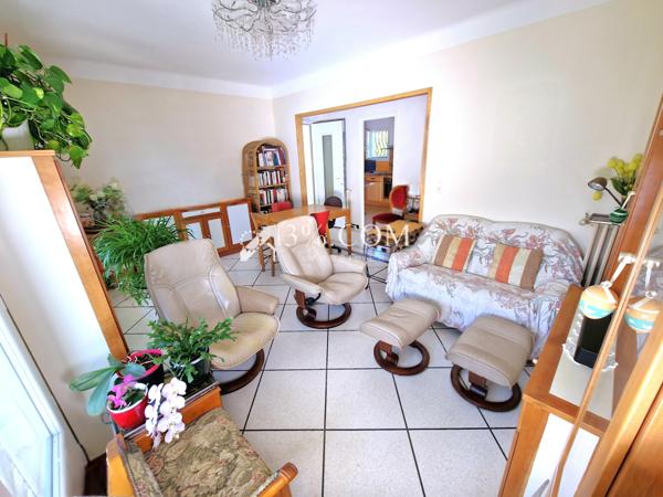 Maison 5 pièce(s) 4 chambre(s) 130 m²