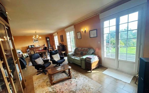 Maison à vendre    6 pièces •  Guipavas