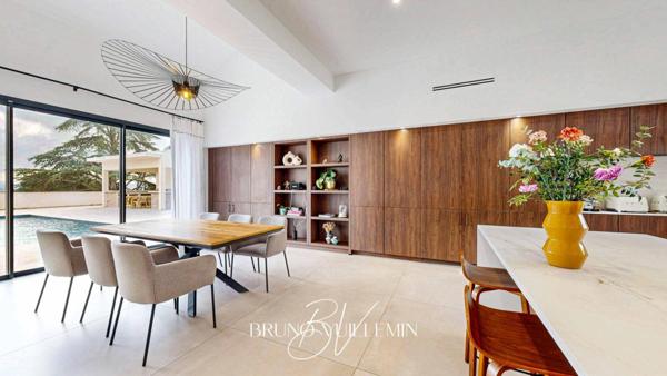 VILLA D'ARCHITECTE * DPE A/A * SECTEUR RÉSIDENTIEL RECHERCHÉ