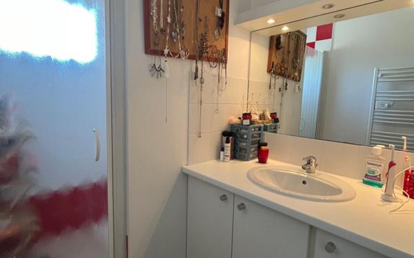 Appartement à vendre    3 pièces • 64,77 m2 Saint-Paul-lès-Dax