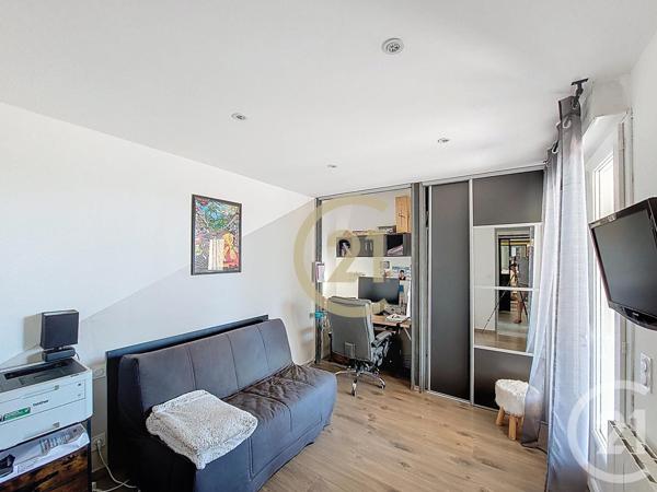 Maison à vendre  5 pièces - 156,38 m2 TAVEL - 30