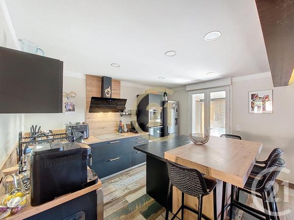 Maison à vendre  5 pièces - 156,38 m2 TAVEL - 30