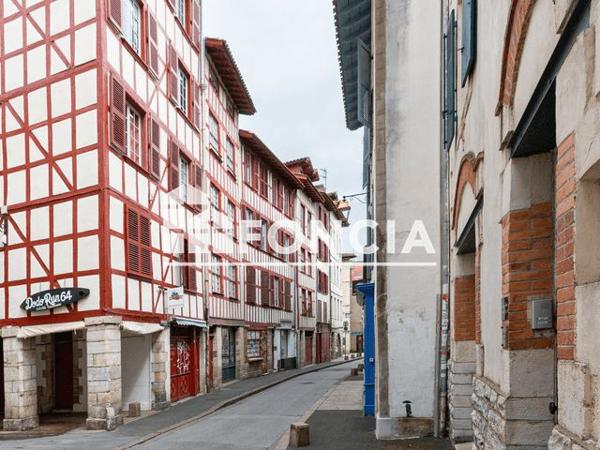 À vendre Studio 37.18 m² - Bayonne 64100