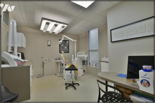 LOCAL COMMERCIAL 75m2 LE RHEU CENTRE VILLE