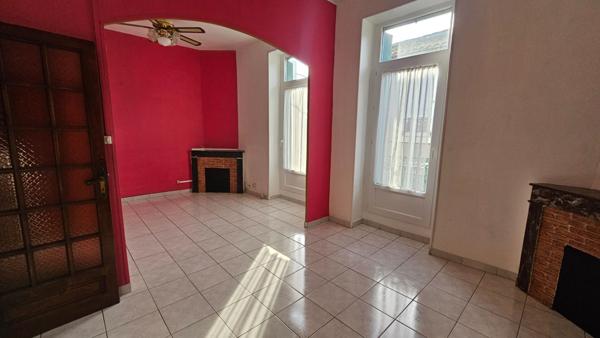 Appartement Nimes 5 pièce(s) 98.36 m2