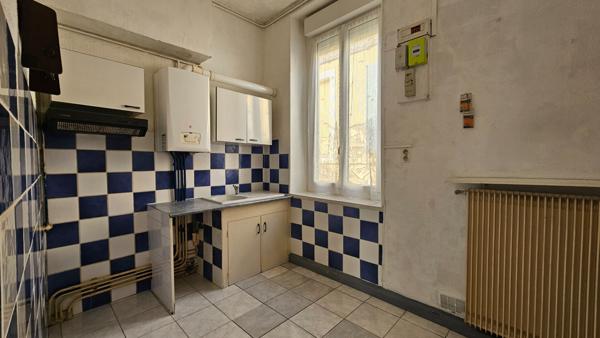 Appartement Nimes 5 pièce(s) 98.36 m2
