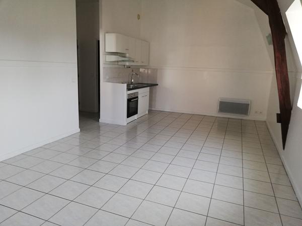 APPARTEMENT CENTRE VILLE