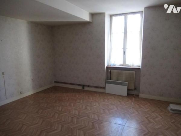 Maison de ville T4 de 120 m² avec grenier aménageable