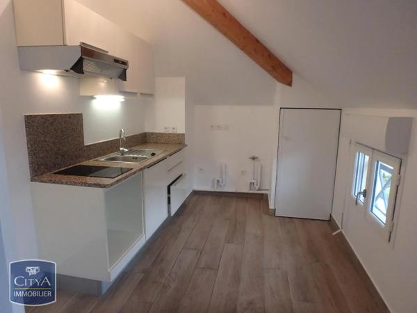 Appartement à louer 2 pièces 53.34m² Buc (78530)