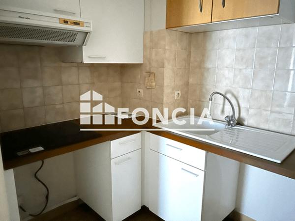 Location Appartement 2 pièces 38.65 m² - 68 RUE GABRIEL PERI Chartres 28000