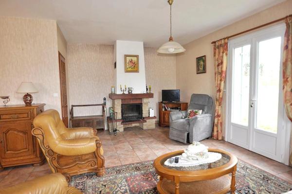 Maison de ville de 120 m² avec appartement T1 de 36 m²