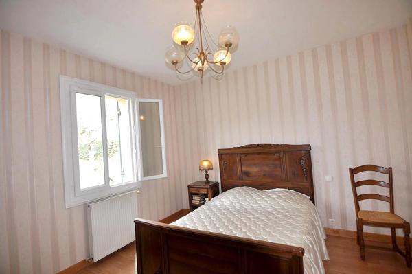Maison de ville de 120 m² avec appartement T1 de 36 m²