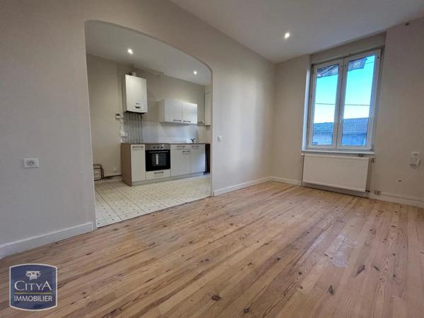 Appartement à louer 4 pièces 65.88m²