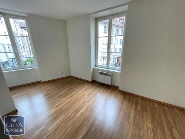 Appartement à louer 3 pièces 69.94m²
