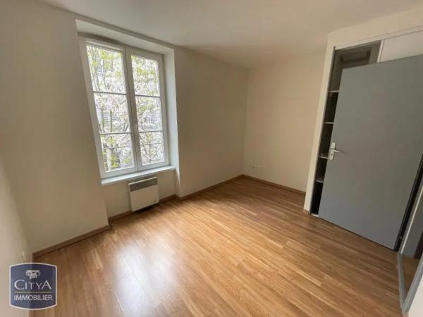 Appartement à louer 3 pièces 69.94m²