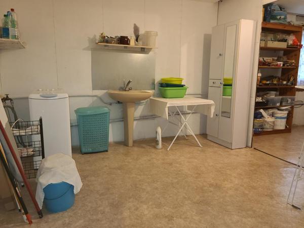 Maison de charme 3 / 4 chambres, garage et jardin.