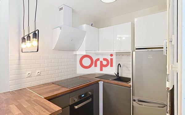 Appartement à louer    1 pièce • 32,63 m2 Châtillon
